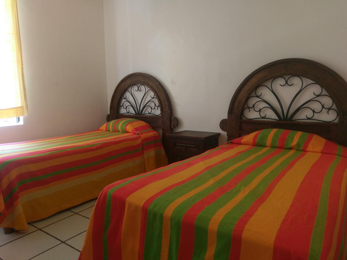 Hotel Las Casitas Uruapan  Esterno foto